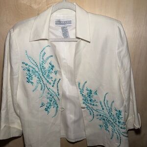 Jessica Howard white Jacket with Blue Embroidery